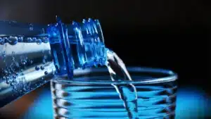 eau minérale danger